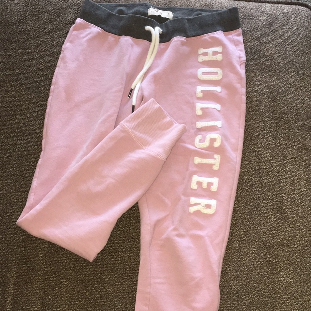 Hollister sweats